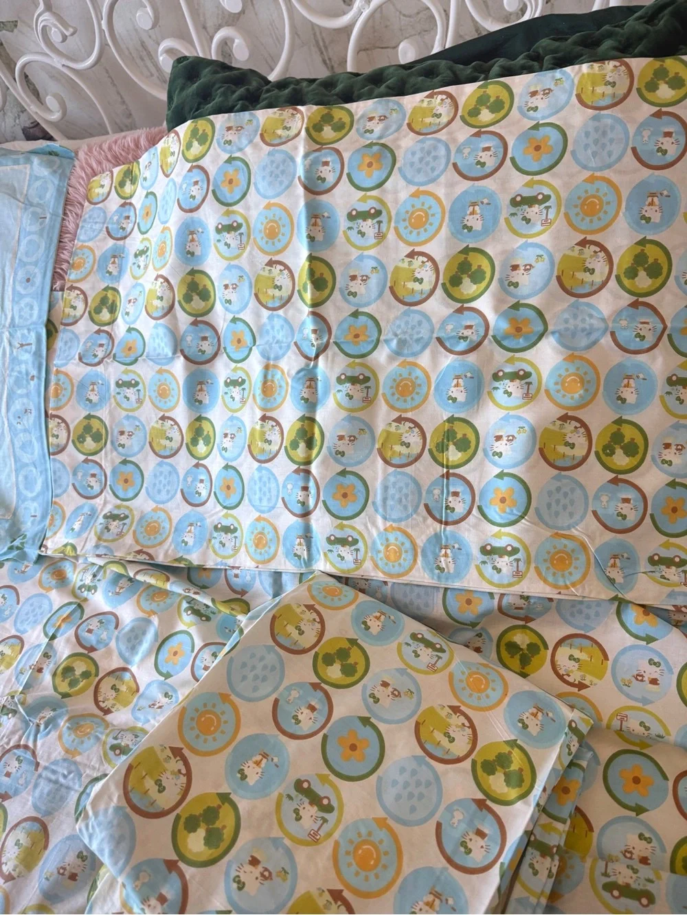 Hello Kitty Sanrio Full Sheet Set 6 Pc 100% Cotton Sheets Pillowcases & Shams